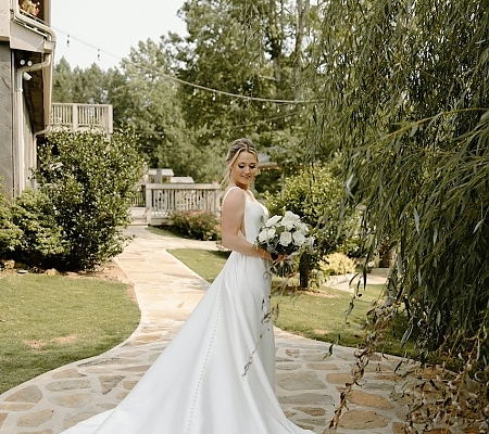 Weeping Willow Bridal Photos