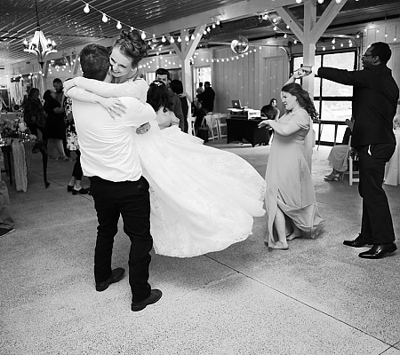 Black and White Wedding Dance Photos