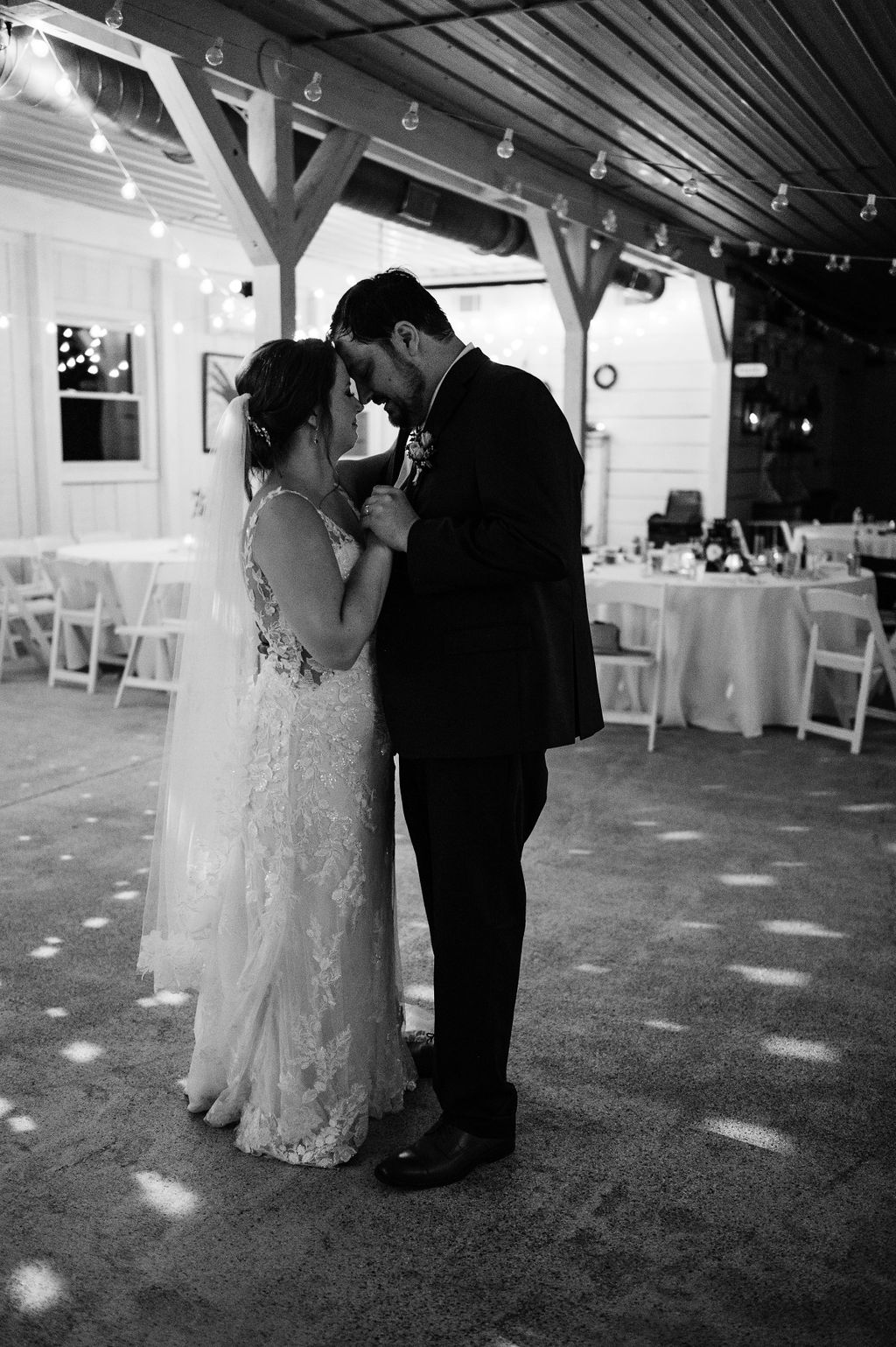 Black and White Wedding Photos