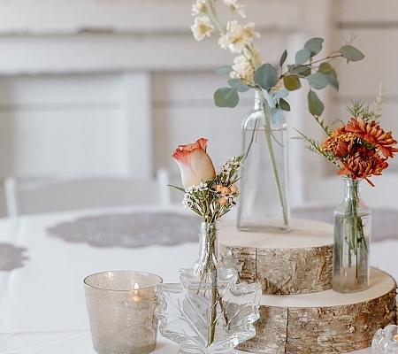 Bud Vase Wedding Decor