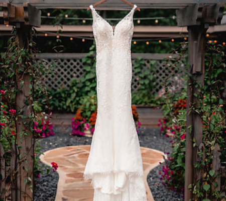 Garden Wedding Dress Photos