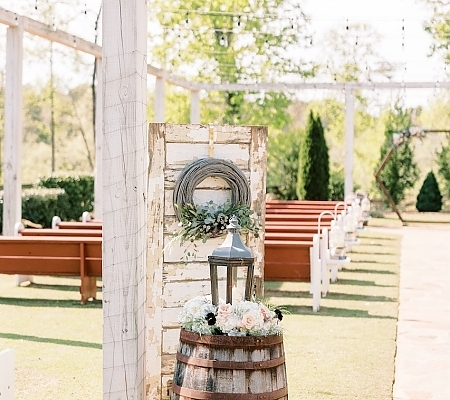 Outdoor Wedding Ceremony Decor