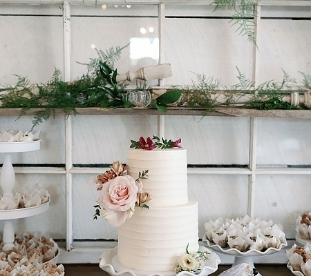 Spring Wedding Cake Design