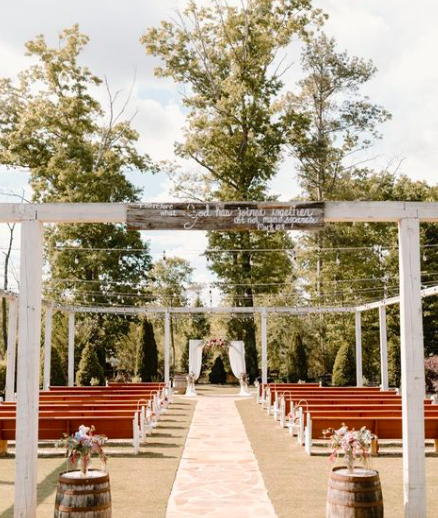 Fall Wedding Ceremony Space