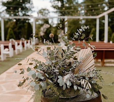 Spring Wedding Decor Ideas