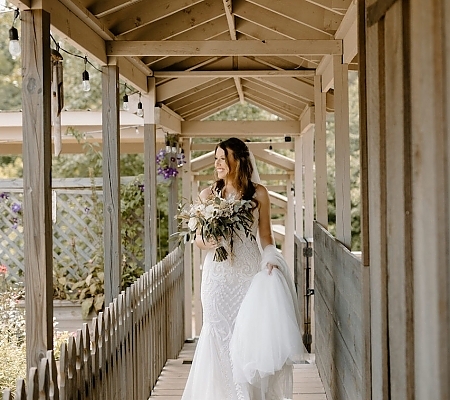 Unique Bride Photos